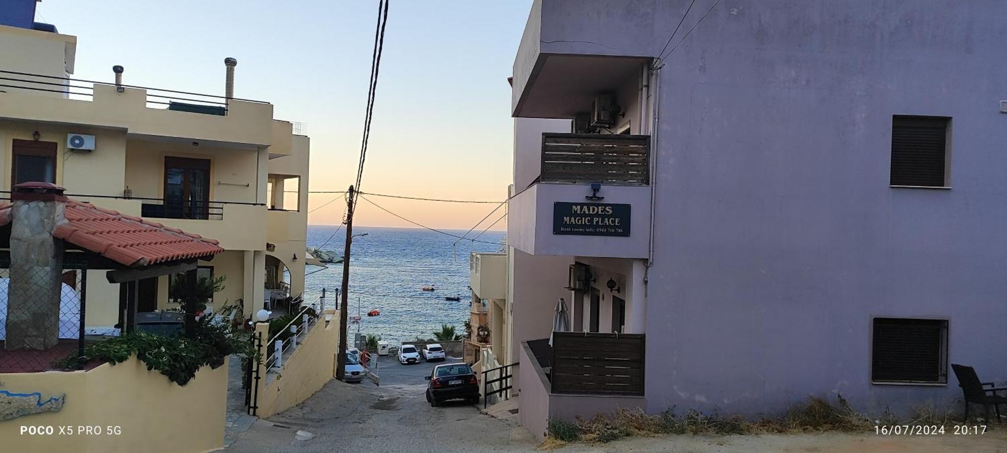Mades Magic Place Agia Pelagia  Buitenkant foto
