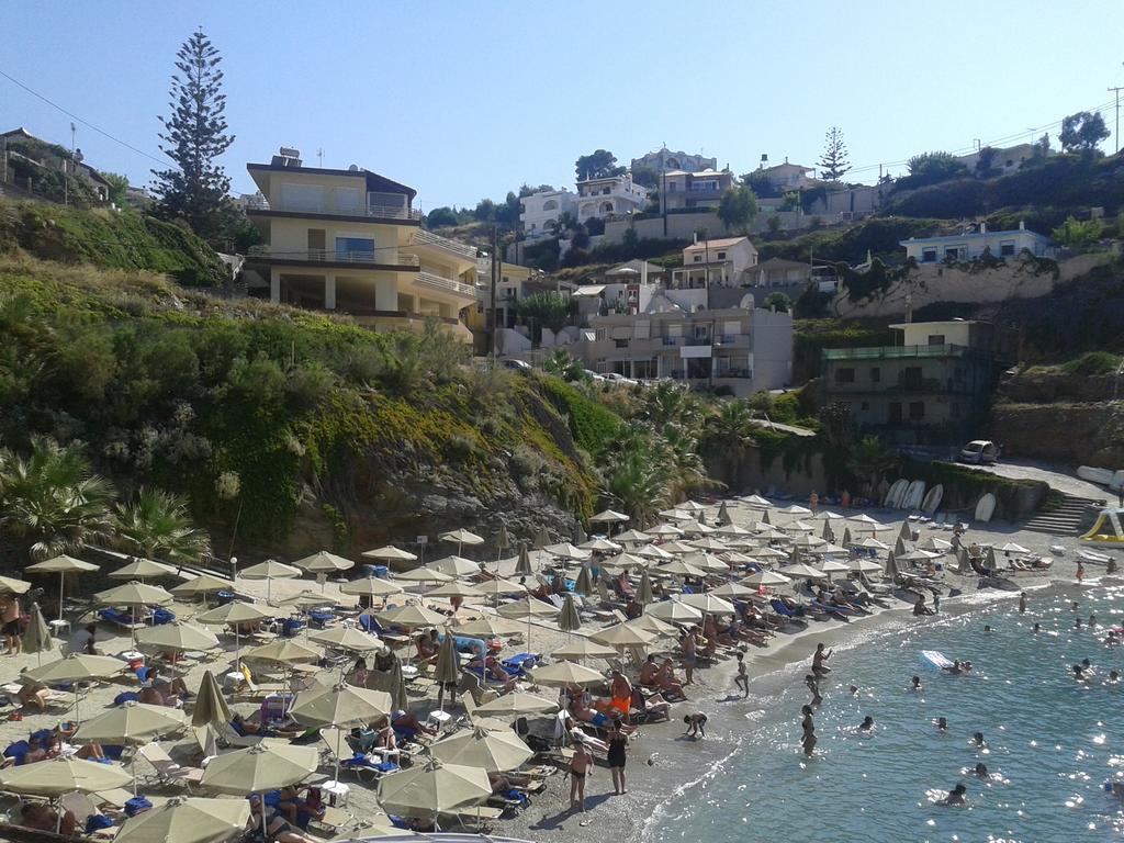 Mades Magic Place Agia Pelagia  Buitenkant foto
