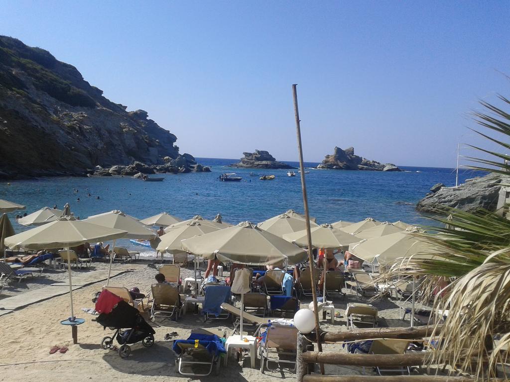 Mades Magic Place Agia Pelagia  Buitenkant foto